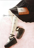 Sweet Women's Patterned Tights Harajuku Castle & Rose Printed Lolita Pantyhose White/Black