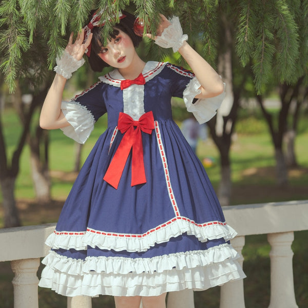 Miss Snow ~ Royal Princess Short Sleeve Lolita Dress by Yomi